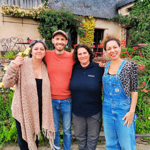 Les quatre associé·es de L'Herberie : Julie, Bernadette, Cédric et Géraldine